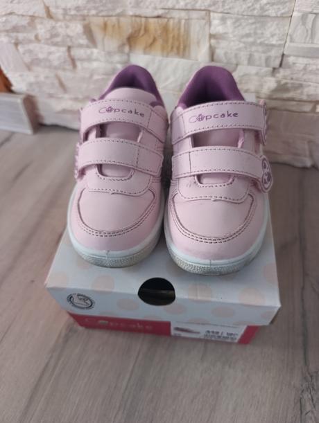 Krásne tenisky, cupcake,25