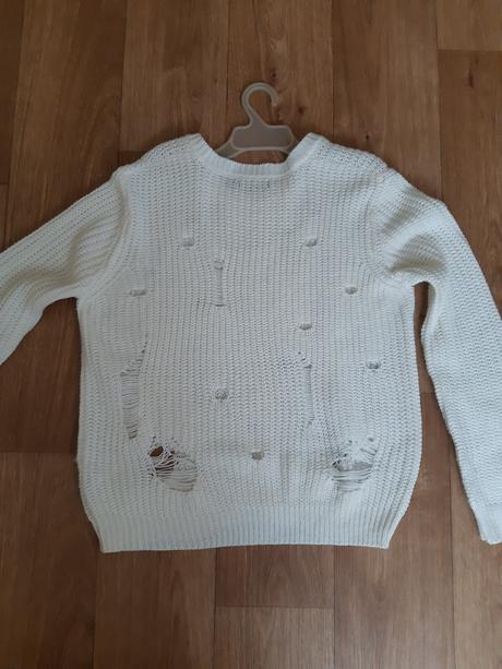 Svetrík s  originál dierami, l