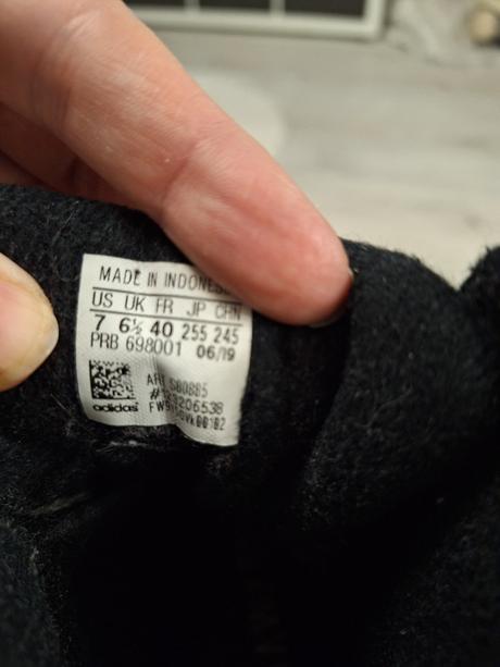 Adidas knižky, adidas,40