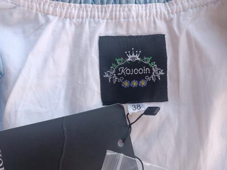 Bavorský kroj dirndl v.38, 