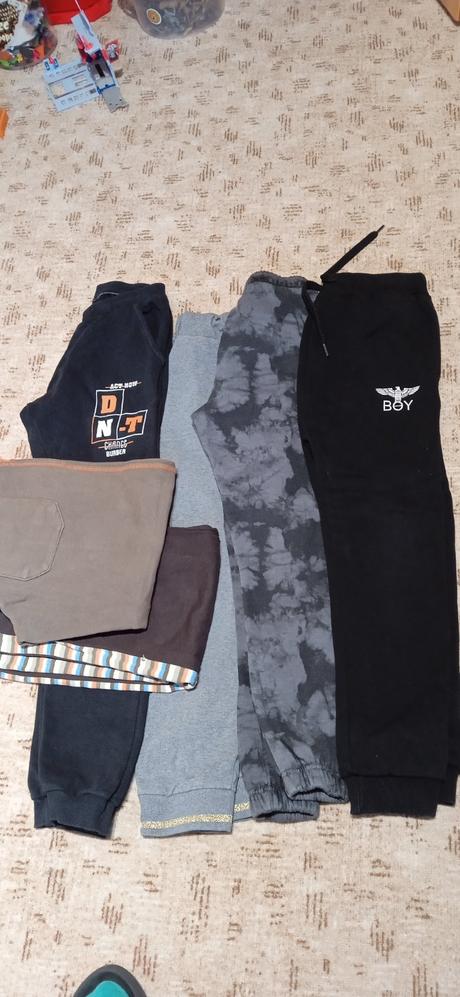 Teplaky vel.140-146, 140