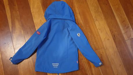 Kvalitná softshellová bunda, trollkids,140