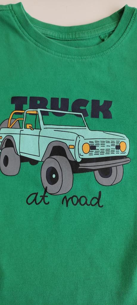 Chlapčenské tričko, 104