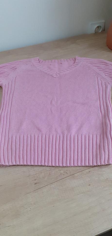 Ružový sveter, s