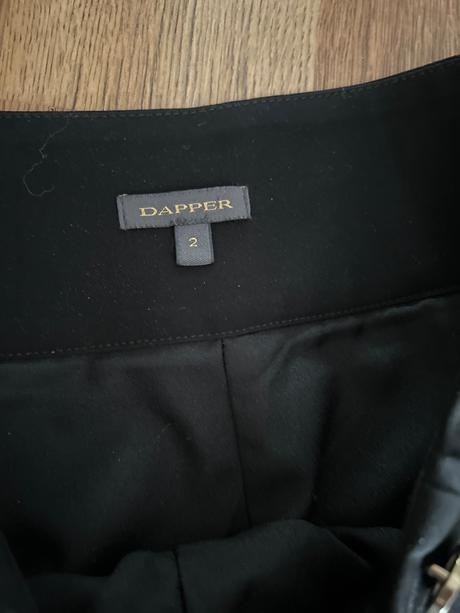 Malo nosene nohavice s-m s vysokým pasom, daniela,36