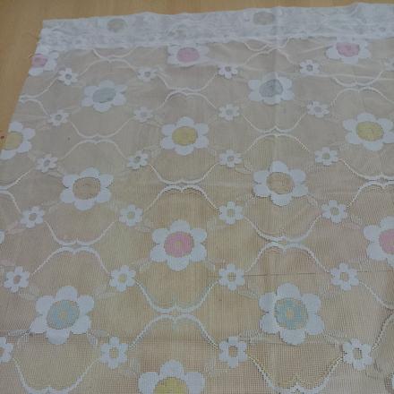 Kvetinkové záclony, 