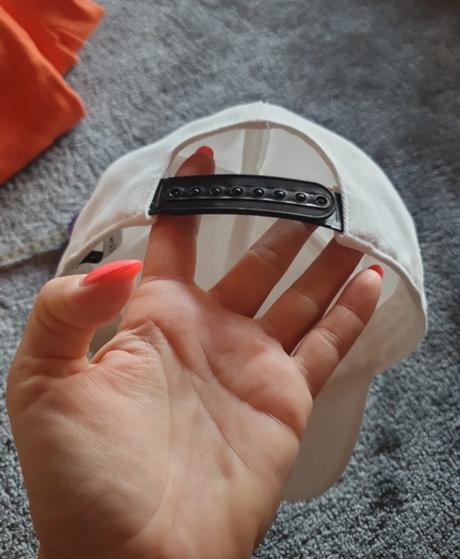 Šiltovka givenchy 54, <50