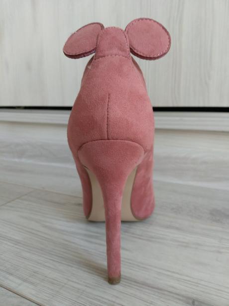 Staroruzove lodicky, 36