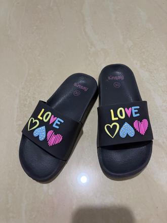 Krásne šľapky, sinsay,30