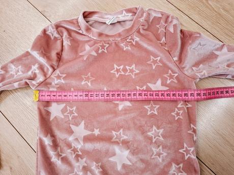 Trblietavé tričko, 110