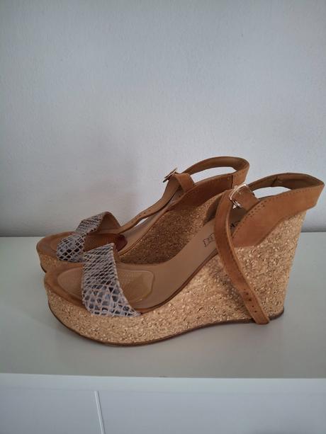 Kožené sandálky lasocki pc 59 eur 1x obuté, lasocki,38