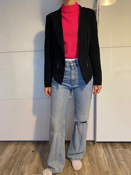 Sako tvarujúce pás, s