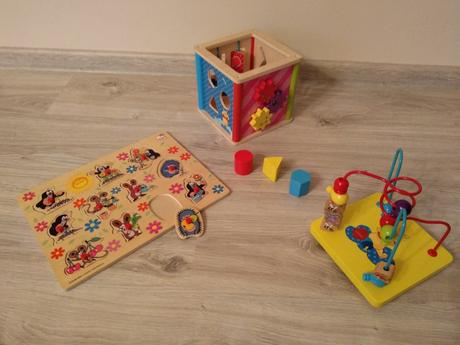 Interaktívna kocka s vkladačkami,