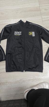 Sportovy sveter, 152