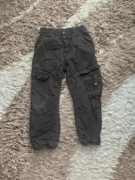 Podšité frajerské nohavice, 110