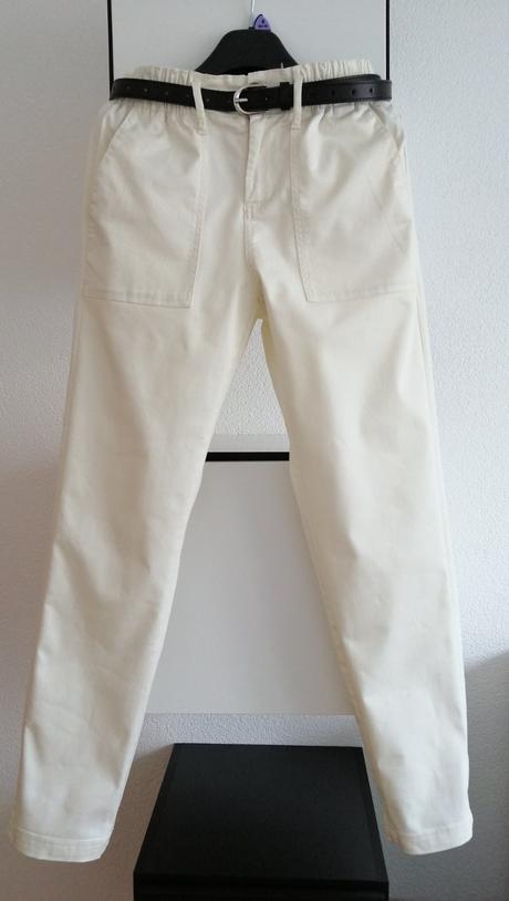 Pekné dámske nohavice, reserved,38