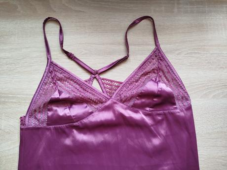 Kvalitna nocna košeľa, s