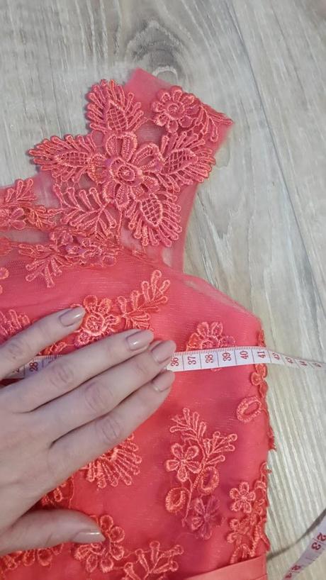 Spoločenské šaty, s