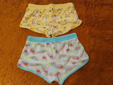 2x dievčenské kraťasky 134/140cm, 134