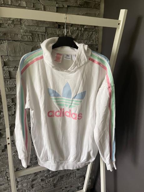 Adidas v.s, adidas,s