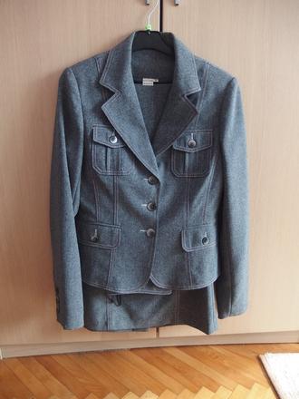 Kostým veľkosť s, 38