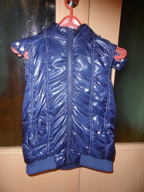 Dievčenská vesta, 164