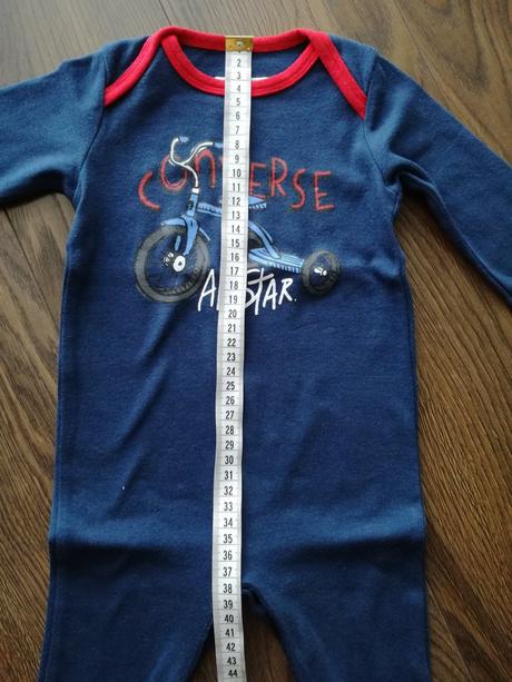 Body s motorkou, converse,74