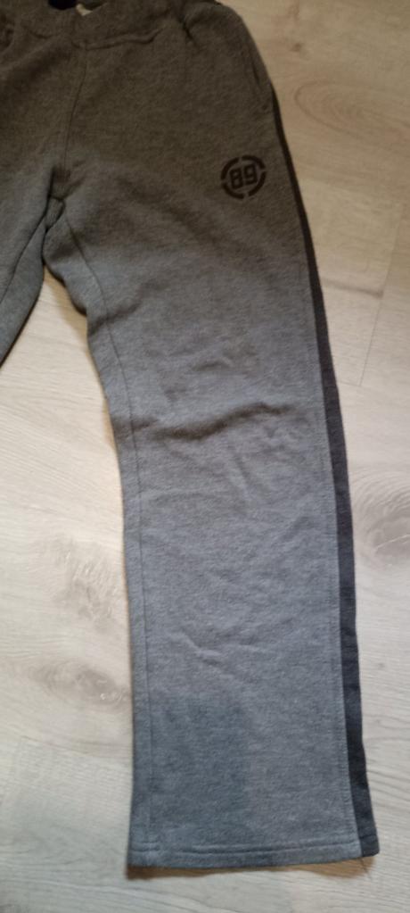 Tepláky vel. 152, kenvelo,152