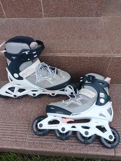 Kolieskové /in-line korčule, 32