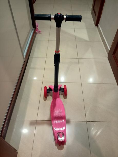 Kolobežka detská svietiace kolesá, 