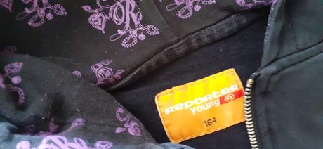 Mikina, reporter,164