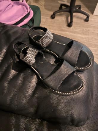 Dievčenské sandale, 33