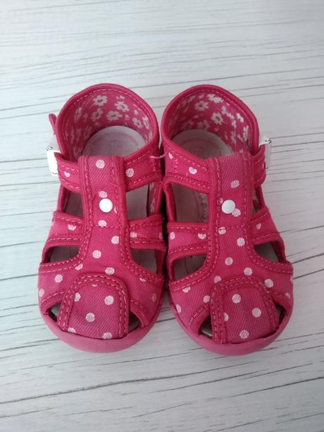 Papucky/sandalky renbut, ren but,22