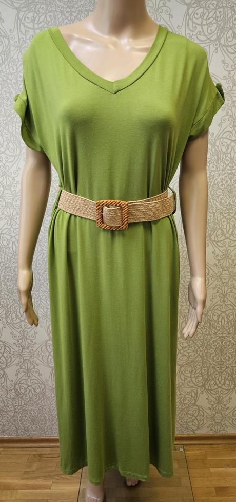 Šaty s opaskom,