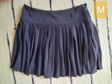 Plisovana sukna m, m