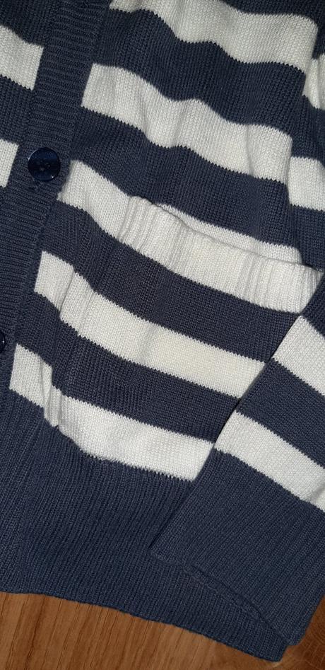 Pruhovaný sveter, s