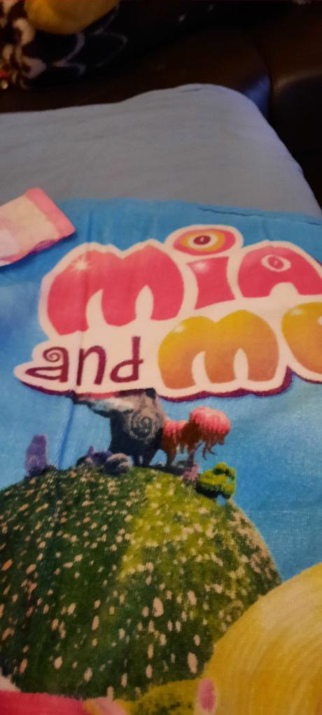 Osuška - motiv mia end me - 72 x 137 cm, 