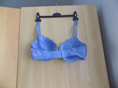 Podprsenka bledomodrá 75d, h&m,75d
