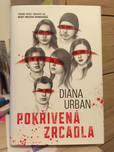 Diana urban - pokřivená zrcadla,