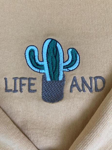 Pulover s výšivkou, xs