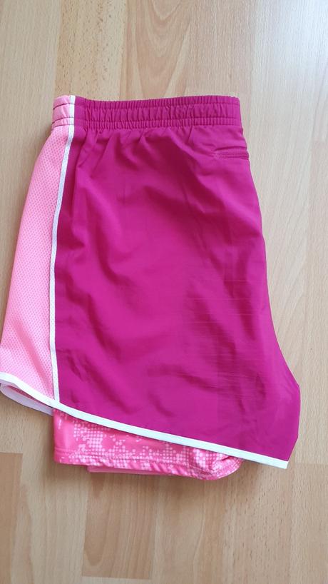 Sportove kratasy, damske, nike,s