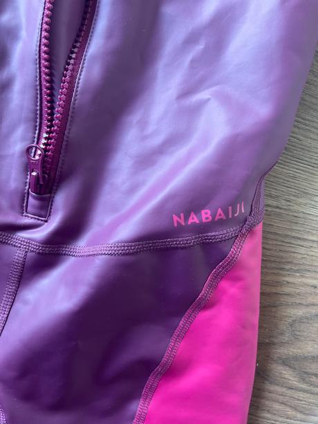 Detská plavecká kombinéza/plavky, decathlon,134