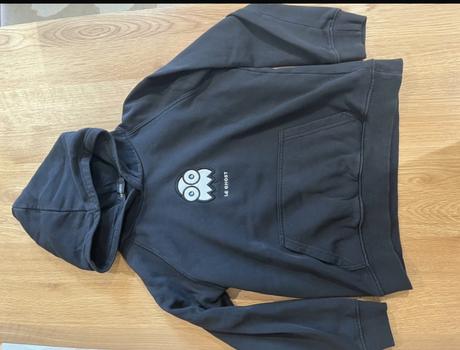 Suprava oblečenia velkost 134, 122–134