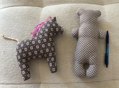 Handmade látkový koník, medveď a jazvečík,