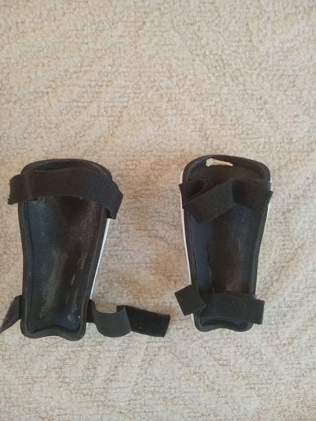 Futbalové chrániče, 