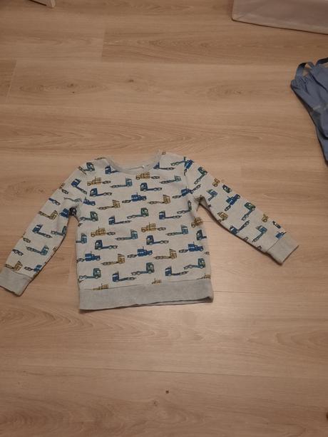 Kamiónová mikina, c&a,122