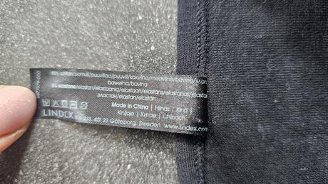 Flitrovany top bez ramienok, s