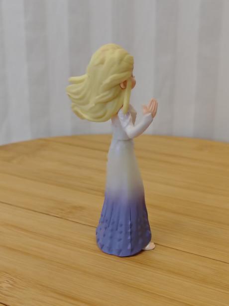 Zberateľská retro elsa frozen 2 hasbro kód e8687,