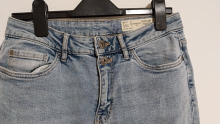 Rovné rifle straight fit veľ. 36, s