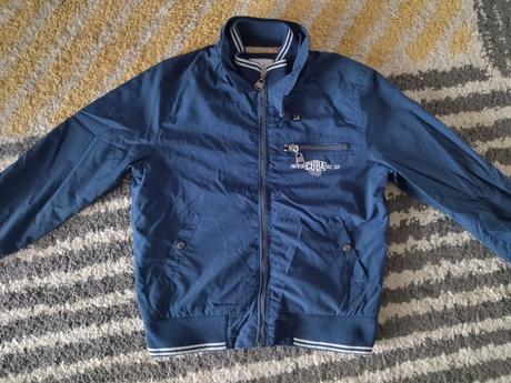 Prechodná tenká bunda, 122